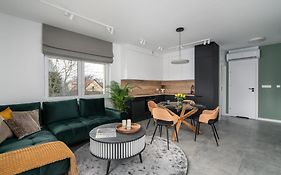 Green Heaven Modern Suites